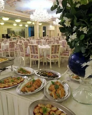 Alexander Business E Conference 4* אבנו טרמה