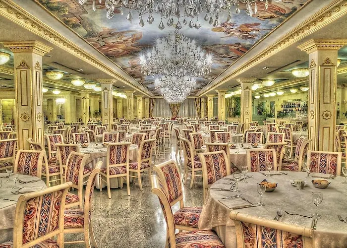 酒店 Alexander Palace 阿巴诺泰尔梅