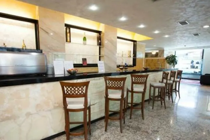 فندق Alexander Palace