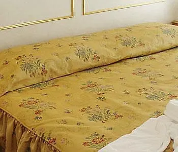 Alexander Palace Hotel