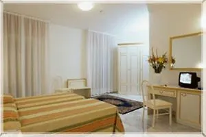 Hotel Alexander Palace