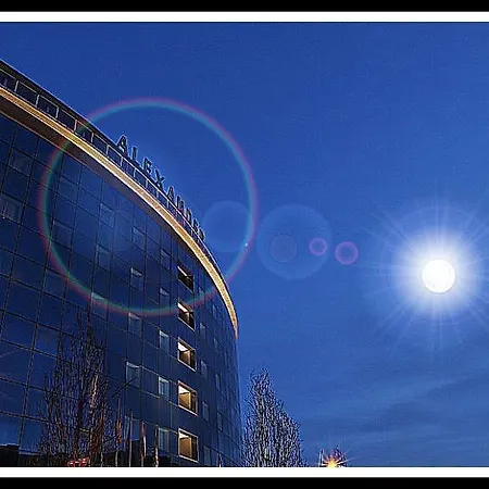 Alexander Palace Hotel 4*
