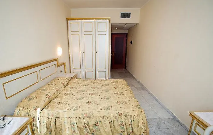 Hotell Alexander Palace